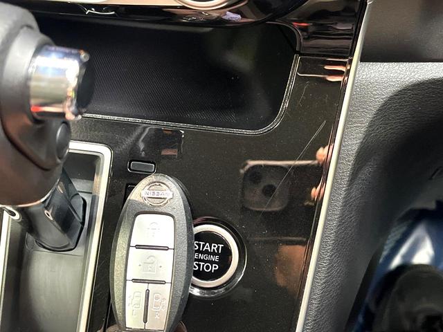 セレナ ＸＶ　禁煙車　両側電動ドア　ＳＤナビ　全周囲カメラ　全方位運転支援システム　ドラレコ　コーナーセンサー　スマートキー　ＥＴＣ　オートハイビーム　車線逸脱警報　オートライト　オートエアコン　Ｂｌｕｅｔｏｏｔｈ（65枚目）