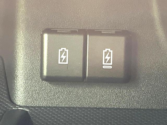 スペーシアカスタム ハイブリッドＸＳ　禁煙車　純正９インチナビ　両側電動ドア　全周囲カメラ　衝突被害軽減システム　レーダークルーズ　ハーフレザーシート　ドラレコ　コーナーセンサー　スマートキー　ＬＥＤヘッド　ビルトインＥＴＣ（63枚目）