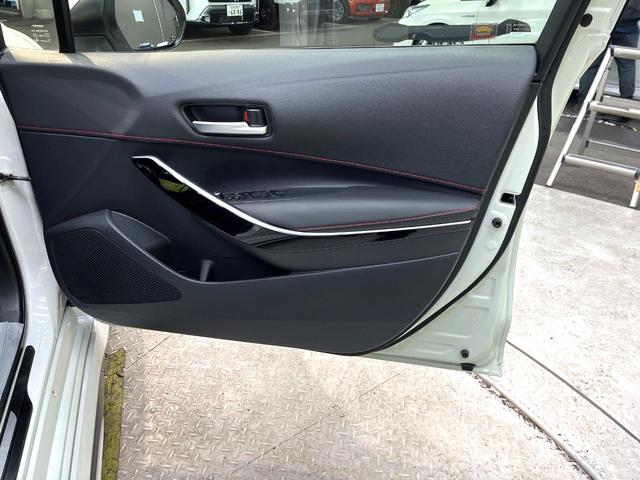 カローラスポーツ ハイブリッドＧ　Ｚ　モデリスタエアロ　純正９型ナビ　バックカメラ　セーフティセンス　レーダークルーズ　禁煙車　ドラレコ　スマートキー　ＬＥＤヘッド　ＥＴＣ２．０　純正１８インチアルミ　オートハイビーム　車線逸脱警報（51枚目）