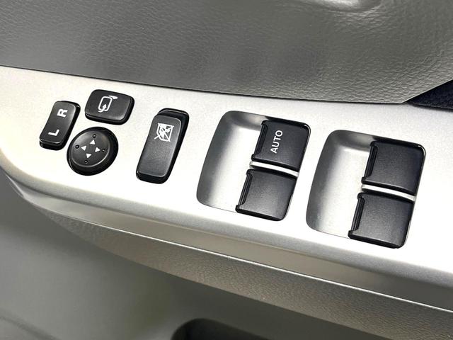 ワゴンＲ ＦＸリミテッド　禁煙車　スマートキー　オーディオ　エアコン　ＣＤ再生　プライバシーガラス　盗難防止システム　ベンチシート　シートアンダートレイ　電動格納ミラー　バニティミラー　１４インチアルミホイール（7枚目）