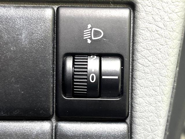 ワゴンＲ ＦＸリミテッド　禁煙車　スマートキー　オーディオ　エアコン　ＣＤ再生　プライバシーガラス　盗難防止システム　ベンチシート　シートアンダートレイ　電動格納ミラー　バニティミラー　１４インチアルミホイール（51枚目）