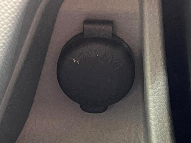 ワゴンＲ ＦＸリミテッド　禁煙車　スマートキー　オーディオ　エアコン　ＣＤ再生　プライバシーガラス　盗難防止システム　ベンチシート　シートアンダートレイ　電動格納ミラー　バニティミラー　１４インチアルミホイール（56枚目）