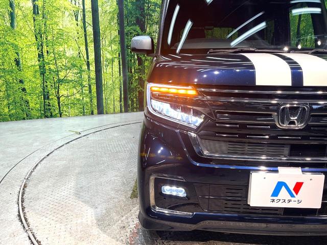 Ｎ－ＢＯＸカスタム Ｌ　コーディネートスタイル　禁煙車　両側電動ドア　ＳＤナビ　衝突被害軽減システム　レーダークルーズ　ドラレコ　コーナーセンサー　スマートキー　ＬＥＤヘッド　ビルトインＥＴＣ　純正１４インチアルミ　車線逸脱警報　オートライト（12枚目）