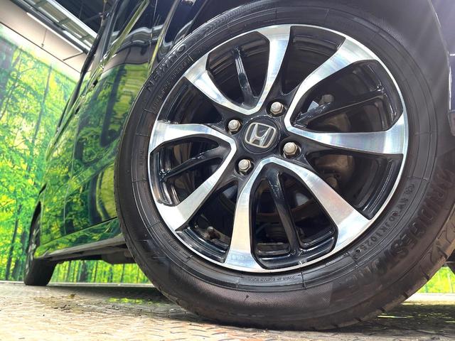 Ｎ－ＢＯＸカスタム Ｌ　コーディネートスタイル　禁煙車　両側電動ドア　ＳＤナビ　衝突被害軽減システム　レーダークルーズ　ドラレコ　コーナーセンサー　スマートキー　ＬＥＤヘッド　ビルトインＥＴＣ　純正１４インチアルミ　車線逸脱警報　オートライト（13枚目）