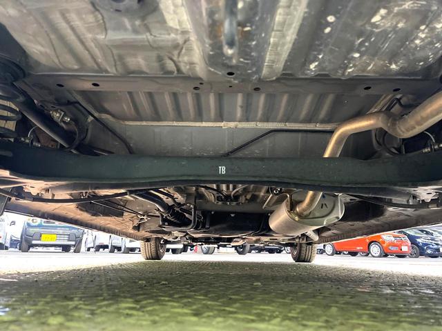 Ｎ－ＢＯＸカスタム Ｌ　コーディネートスタイル　禁煙車　両側電動ドア　ＳＤナビ　衝突被害軽減システム　レーダークルーズ　ドラレコ　コーナーセンサー　スマートキー　ＬＥＤヘッド　ビルトインＥＴＣ　純正１４インチアルミ　車線逸脱警報　オートライト（19枚目）