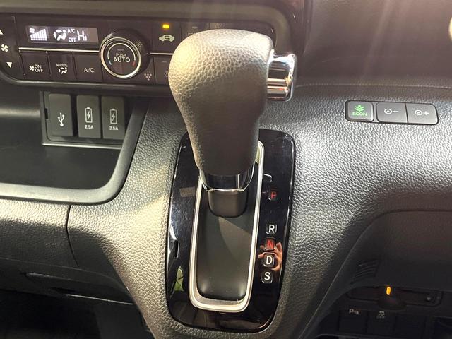 Ｎ－ＢＯＸカスタム Ｌ　コーディネートスタイル　禁煙車　両側電動ドア　ＳＤナビ　衝突被害軽減システム　レーダークルーズ　ドラレコ　コーナーセンサー　スマートキー　ＬＥＤヘッド　ビルトインＥＴＣ　純正１４インチアルミ　車線逸脱警報　オートライト（60枚目）