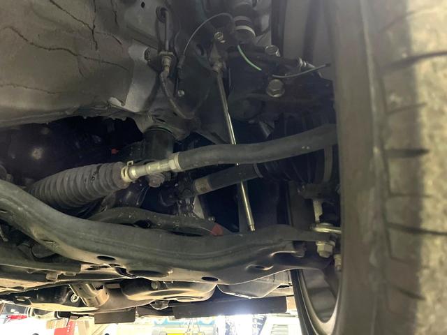 アルファード ２．５Ｓ　Ｃパッケージ　禁煙車　サンルーフ　１０インチナビ　両側電動ドア　１２インチ後席モニター　バックカメラ　衝突被害軽減システム　レーダークルーズ　電動リアゲート　レザーシート　前後席パワーシート　ドラレコ（20枚目）