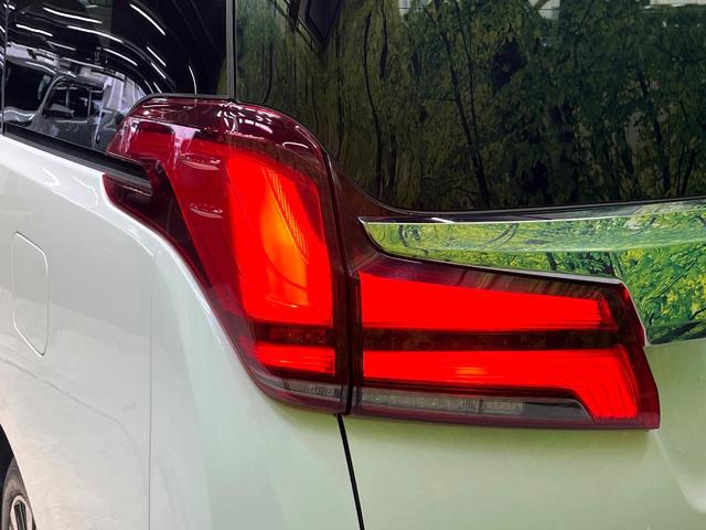 アルファード ２．５Ｓ　Ｃパッケージ　禁煙車　サンルーフ　１０インチナビ　両側電動ドア　１２インチ後席モニター　バックカメラ　衝突被害軽減システム　レーダークルーズ　電動リアゲート　レザーシート　前後席パワーシート　ドラレコ（31枚目）