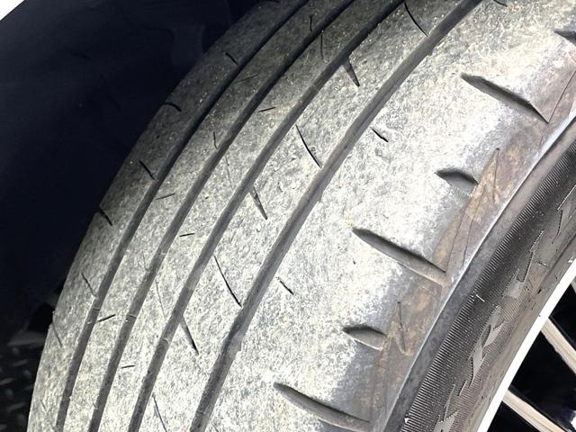 アルファード ２．５Ｓ　Ｃパッケージ　禁煙車　サンルーフ　１０インチナビ　両側電動ドア　１２インチ後席モニター　バックカメラ　衝突被害軽減システム　レーダークルーズ　電動リアゲート　レザーシート　前後席パワーシート　ドラレコ（39枚目）