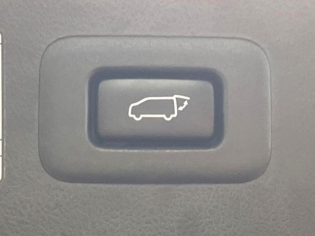 アルファード ２．５Ｓ　Ｃパッケージ　禁煙車　サンルーフ　１０インチナビ　両側電動ドア　１２インチ後席モニター　バックカメラ　衝突被害軽減システム　レーダークルーズ　電動リアゲート　レザーシート　前後席パワーシート　ドラレコ（56枚目）