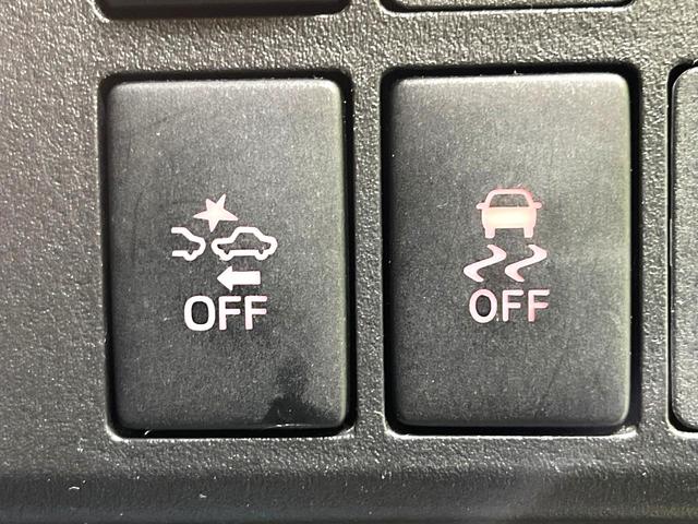 �y�X�}�[�g�A�V�X�g�z���s���ɑO���̎ԗ�����F�����A�Փ˂������Ȏ��͌x��ƃu���[�L�ŏՓˉ���Ɣ�Q�y�����A�V�X�g�B�����S�Ƀh���C�u�����y���݂��������܂��B