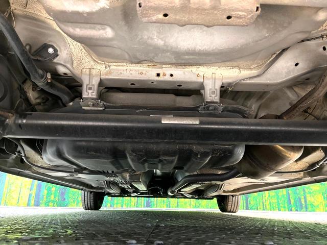 パッソ Ｘ　ユルリ　禁煙車　純正ナビ　ＥＴＣ　スマートキー　盗難防止装置　プライバシーガラス　ＣＤ／ＤＶＤ再生　電動格納ドアミラー　トラクションコントロール　ヘッドライトレベライザー　アームレスト（19枚目）