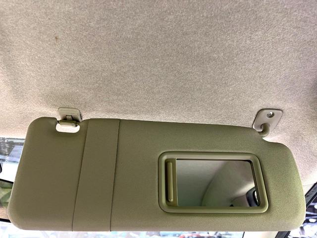 パッソ Ｘ　ユルリ　禁煙車　純正ナビ　ＥＴＣ　スマートキー　盗難防止装置　プライバシーガラス　ＣＤ／ＤＶＤ再生　電動格納ドアミラー　トラクションコントロール　ヘッドライトレベライザー　アームレスト（55枚目）