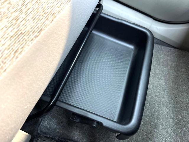 パッソ Ｘ　ユルリ　禁煙車　純正ナビ　ＥＴＣ　スマートキー　盗難防止装置　プライバシーガラス　ＣＤ／ＤＶＤ再生　電動格納ドアミラー　トラクションコントロール　ヘッドライトレベライザー　アームレスト（56枚目）