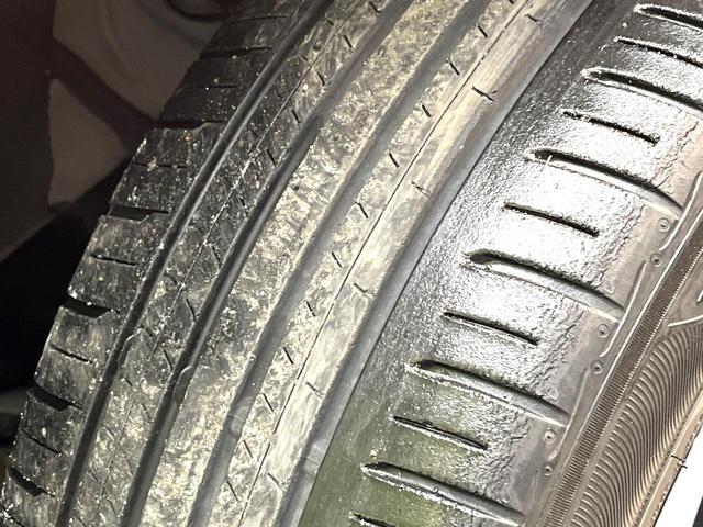 ヤリスクロス ハイブリッドZ バックカメラ 衝突被害軽減システム レーダークルーズ 禁煙車 ハーフレザーシート パワーシート ドラレコ コーナーセンサー スマートキー LEDヘッド 純正8型ディスプレイオーディオ ETC(35枚目)