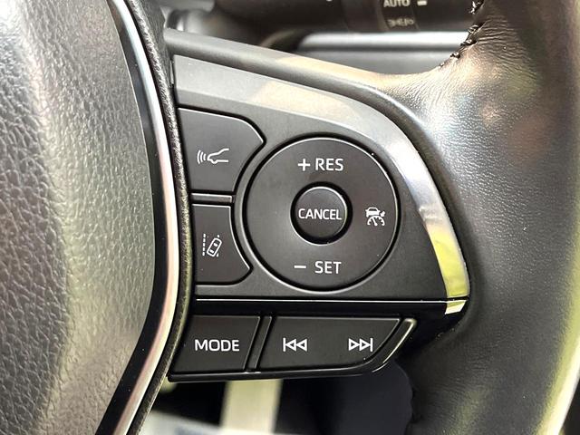 �y���[�_�[�N���[�Y�R���g���[���z�������H�ł̒��������s���y�ɁI�I�����ő��x��ۂN���[�Y�R���g���[�����A�Փˌy���V�X�e���ƘA�g���A�O���̎ԗ������m���ĎԊԂ�ۂ悤�ɑ��x���߂��Ă���܂��I�I