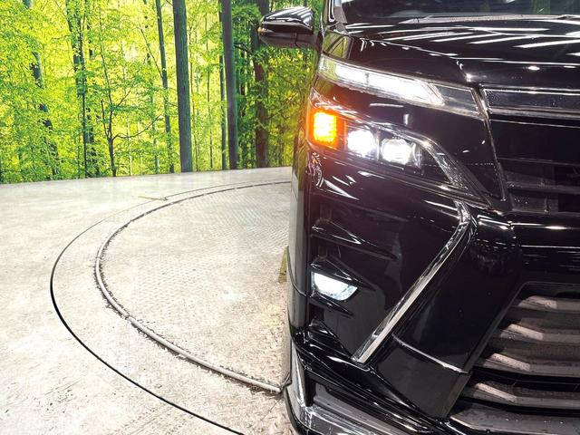 ヴォクシー ＺＳ　煌　モデリスタフルエアロ　両側電動ドア　純正１０．５型ＳＤナビ　フリップダウンモニター　バックカメラ　衝突被害軽減システム　ドライブレコーダー　スマートキー　ＬＥＤヘッド　ＥＴＣ２．０　クルコン（13枚目）