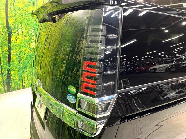 ヴォクシー ＺＳ　煌　モデリスタフルエアロ　両側電動ドア　純正１０．５型ＳＤナビ　フリップダウンモニター　バックカメラ　衝突被害軽減システム　ドライブレコーダー　スマートキー　ＬＥＤヘッド　ＥＴＣ２．０　クルコン（40枚目）