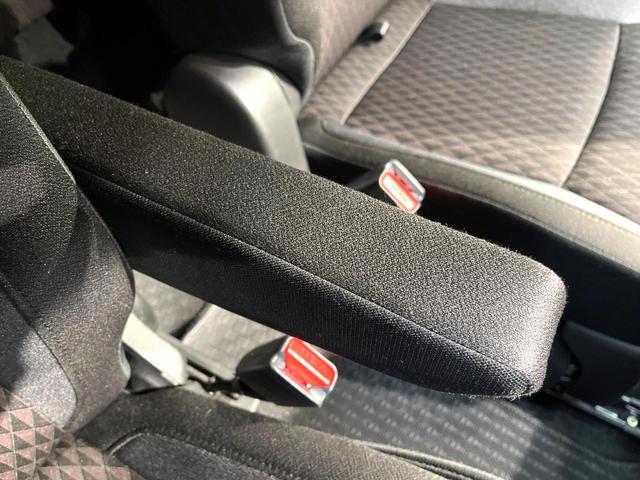 ソリオバンディット ハイブリッドSV 禁煙車 両側電動スライドドア 全周囲カメラ 衝突被害軽減システム レーダークルーズ コーナーセンサー スマートキー LEDヘッド ETC 純正15インチアルミ オートハイビーム 車線逸脱警報(59枚目)