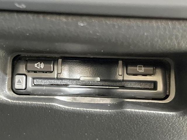 ＭＡＺＤＡ３セダン ２０Ｓ　Ｌパッケージ　純正８．８型コネクトナビ　全周囲カメラ　衝突被害軽減システム　禁煙車　レザーシート　パワーシート　レーダークルコン　ステアリングヒーター　シートヒータ―　コーナーセンサー　パドルシフト　ＢＳＭ　ＥＴＣ（47枚目）