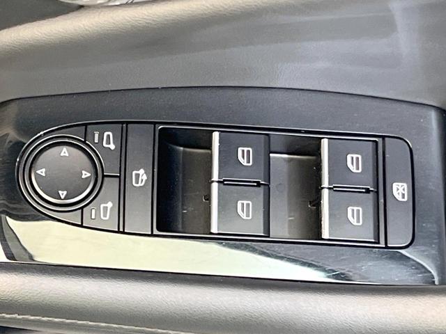 ＭＡＺＤＡ３セダン ２０Ｓ　Ｌパッケージ　純正８．８型コネクトナビ　全周囲カメラ　衝突被害軽減システム　禁煙車　レザーシート　パワーシート　レーダークルコン　ステアリングヒーター　シートヒータ―　コーナーセンサー　パドルシフト　ＢＳＭ　ＥＴＣ（50枚目）