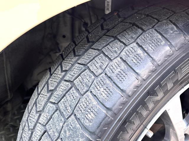 シエンタ ファンベースＧ　両側電動スライドドア　純正９型ナビ　全周囲カメラ　衝突軽減装置　禁煙車　スマートキー　ＬＥＤヘッドライト　ＥＴＣ　車線逸脱警報　オートライト　ｂｌｕｅｔｏｏｔｈ再生　フルセグ（36枚目）