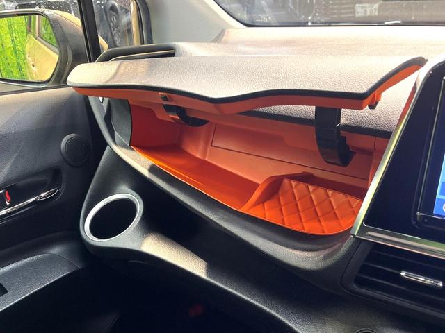 シエンタ ファンベースＧ　両側電動スライドドア　純正９型ナビ　全周囲カメラ　衝突軽減装置　禁煙車　スマートキー　ＬＥＤヘッドライト　ＥＴＣ　車線逸脱警報　オートライト　ｂｌｕｅｔｏｏｔｈ再生　フルセグ（49枚目）