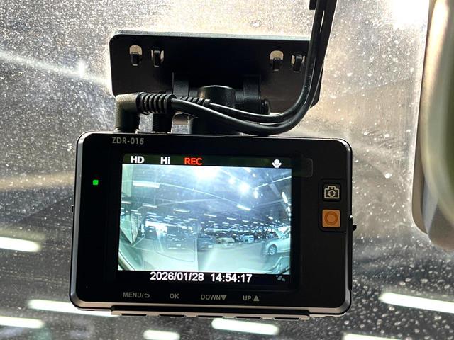 �y�h���C�u���R�[�_�[�z�h���C�u���R�[�_�[�����I���s���͂������A������^�]�⎖�̂ɑ��������ہA�f���ŋL�^���A����̃��X�N�ɔ����܂��B���L�^�p�r�c�J�[�h�͂��q�l�����g�ł��������������K�v������܂��B