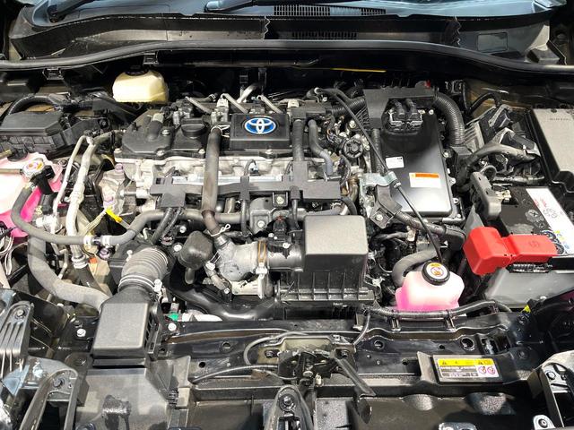 カローラクロス ハイブリッド　Ｚ　禁煙車　衝突軽減システム　レーダークルーズ　ナビ付ディスプレイオーディオ　全周囲カメラ　フルセグ　ＥＴＣ　ｂｌｕｅｔｏｏｔｈ再生　シートヒータ　パワーシート　ハーフレザーシート　パワーバックドア（18枚目）