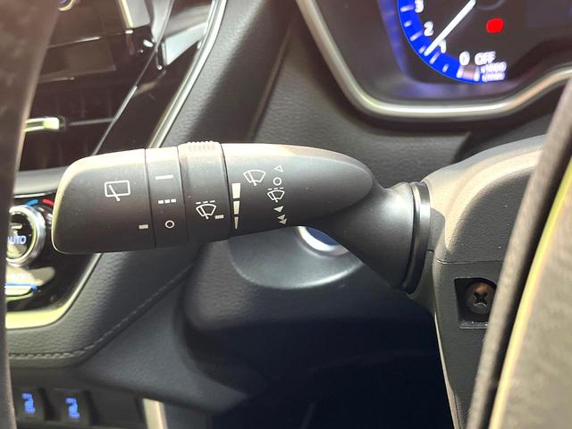 カローラクロス ハイブリッド　Ｚ　禁煙車　衝突軽減システム　レーダークルーズ　ナビ付ディスプレイオーディオ　全周囲カメラ　フルセグ　ＥＴＣ　ｂｌｕｅｔｏｏｔｈ再生　シートヒータ　パワーシート　ハーフレザーシート　パワーバックドア（46枚目）