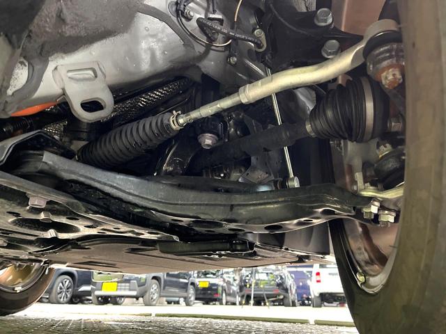 カローラクロス ハイブリッド　Ｚ　禁煙車　衝突軽減システム　レーダークルーズ　ナビ付ディスプレイオーディオ　全周囲カメラ　フルセグ　ＥＴＣ　ｂｌｕｅｔｏｏｔｈ再生　シートヒータ　パワーシート　ハーフレザーシート　パワーバックドア（65枚目）