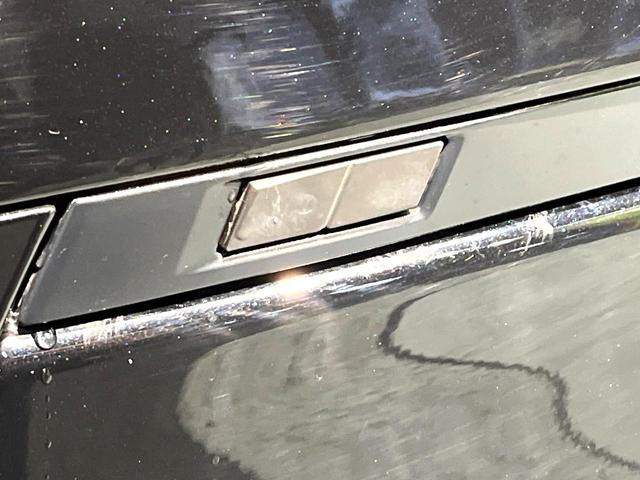 ヴォクシー ハイブリッドＳ－Ｚ　後席モニター　１０．５型ディスプレイオーディオ　両側電動ドア　快適利便ＰＫＧ　セーフティセンス　レーダークルーズ　禁煙車　パワーバックドア　シートヒーター　ステアリングヒーター　Ｂｌｕｅｔｏｏｔｈ（37枚目）