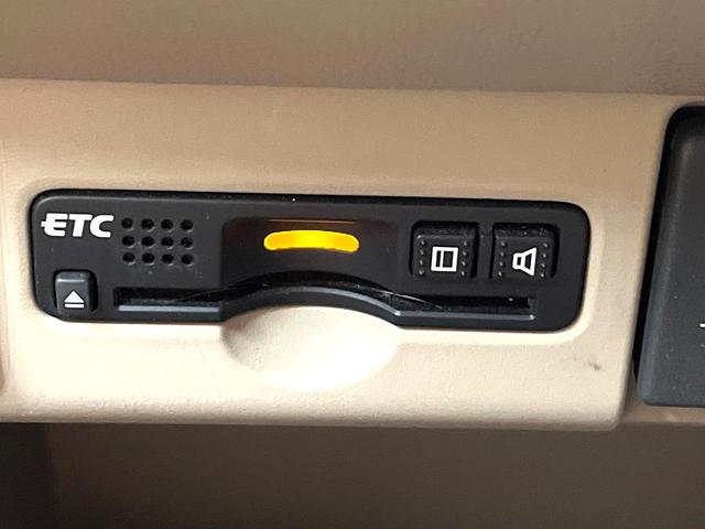 Ｎ－ＢＯＸ Ｇ　ＳＳパッケージ　禁煙車　両側電動スライドドア　純正ナビ　バックカメラ　フルセグ　ＥＴＣ　ｂｌｕｅｔｏｏｔｈ再生　ＨＩＤヘッドライト　スマートキー　ＣＤ／ＤＶＤ再生　盗難防止装置　プライバシーガラス　ベンチシート（6枚目）