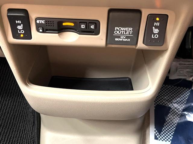 Ｎ－ＢＯＸ Ｇ　ＳＳパッケージ　禁煙車　両側電動スライドドア　純正ナビ　バックカメラ　フルセグ　ＥＴＣ　ｂｌｕｅｔｏｏｔｈ再生　ＨＩＤヘッドライト　スマートキー　ＣＤ／ＤＶＤ再生　盗難防止装置　プライバシーガラス　ベンチシート（24枚目）