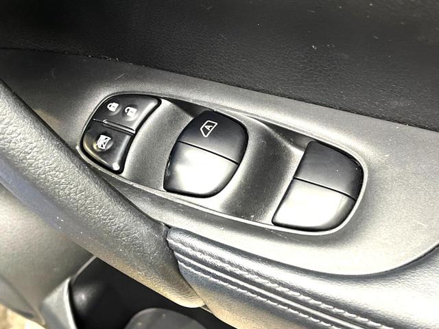 エクストレイル 20Xi 純正9型ナビ 全周囲カメラ 衝突被害軽減システム プロパイロット 禁煙車 パワーバックドア フロント/バックソナー デジタルインナーミラー スマートキー LEDヘッド ETC Bluetooth(34枚目)