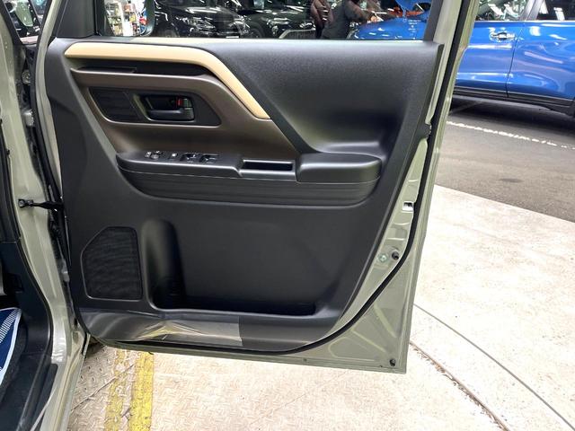 スペーシア ハイブリッドG 届出済未使用 セーフティサポート リアパーキングセンサー LEDヘッドランプ オートハイビーム スマートキー オートエアコン 誤発進抑制機能 車線逸脱抑制機能 電動格納ミラー アイドリングストップ(41枚目)