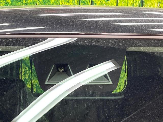 ルーミー カスタムG-T 登録済未使用車 ターボ スマートアシスト レーダークルーズ 9型ディスプレイオーディオ 全周囲カメラ 両側電動ドア コーナーセンサー LEDヘッドランプ LEDフォグ オートハイビーム スマートキー(3枚目)