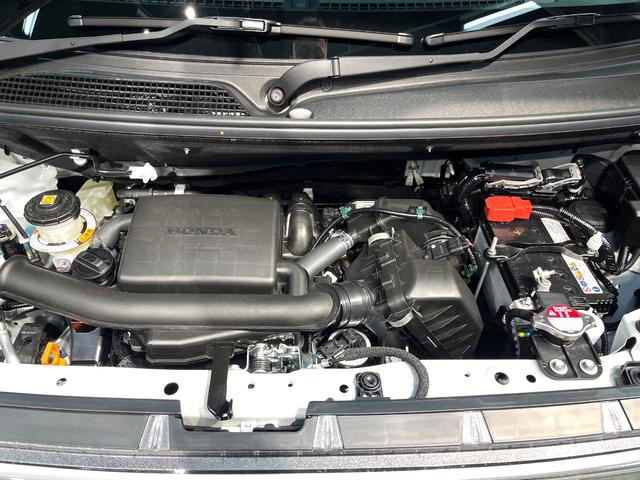 Ｎ－ＢＯＸカスタム ベースグレード　届出済未使用　ホンダセンシング　アダプティブクルーズ　電動スライド　スマートキー　パーキングセンサーシステム　ＬＥＤヘッドランプ　シートヒーター　オートハイビーム　路外逸脱抑制機能　誤発進抑制機能（18枚目）