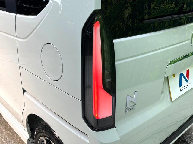 Ｎ－ＢＯＸカスタム ベースグレード　届出済未使用　ホンダセンシング　アダプティブクルーズ　電動スライド　スマートキー　パーキングセンサーシステム　ＬＥＤヘッドランプ　シートヒーター　オートハイビーム　路外逸脱抑制機能　誤発進抑制機能（27枚目）