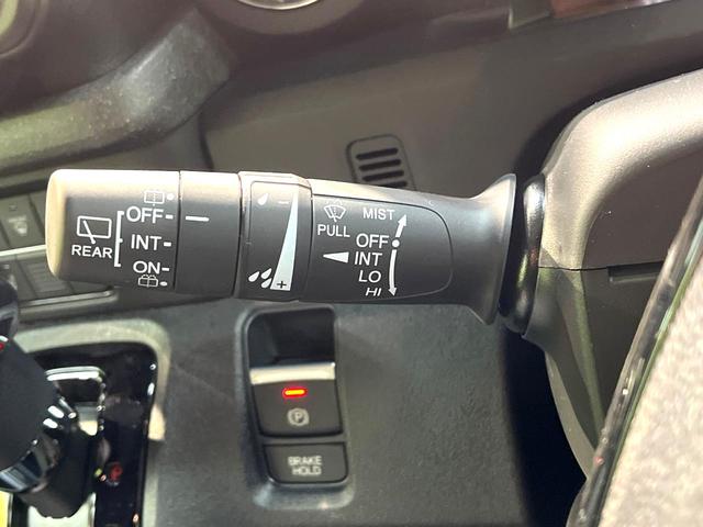 Ｎ－ＢＯＸカスタム ベースグレード　届出済未使用　ホンダセンシング　アダプティブクルーズ　電動スライド　スマートキー　パーキングセンサーシステム　ＬＥＤヘッドランプ　シートヒーター　オートハイビーム　路外逸脱抑制機能　誤発進抑制機能（55枚目）