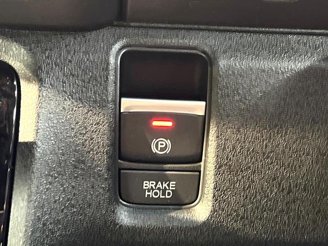 Ｎ－ＢＯＸカスタム ベースグレード　届出済未使用　ホンダセンシング　アダプティブクルーズ　電動スライド　スマートキー　パーキングセンサーシステム　ＬＥＤヘッドランプ　シートヒーター　オートハイビーム　路外逸脱抑制機能　誤発進抑制機能（58枚目）