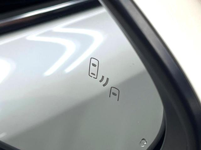 Ｃ－ＨＲ Ｇ　ＬＥＤエディション　純正９型ナビ　バックカメラ　衝突被害軽減システム　レーダークルーズ　禁煙車　シートヒーター　ドライブレコーダー　コーナーセンサー　スマートキー　ＬＥＤヘッド　ＥＴＣ　オートマチックハイビーム（8枚目）