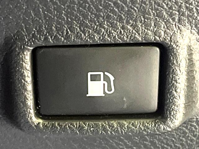 Ｃ－ＨＲ Ｇ　ＬＥＤエディション　純正９型ナビ　バックカメラ　衝突被害軽減システム　レーダークルーズ　禁煙車　シートヒーター　ドライブレコーダー　コーナーセンサー　スマートキー　ＬＥＤヘッド　ＥＴＣ　オートマチックハイビーム（47枚目）