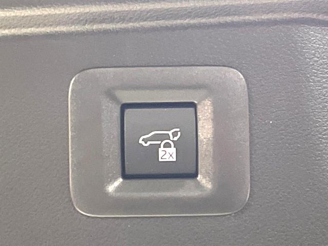 アルファードハイブリッド Ｚ　禁煙車　ガラスルーフ　両側電動スライドドア　後席モニター　衝突軽減システム　レーダークルーズ　純正１４インチディスプレイオーディオプラス　全周囲カメラ　フルセグ　ドラレコ　ＥＴＣ２．０（32枚目）