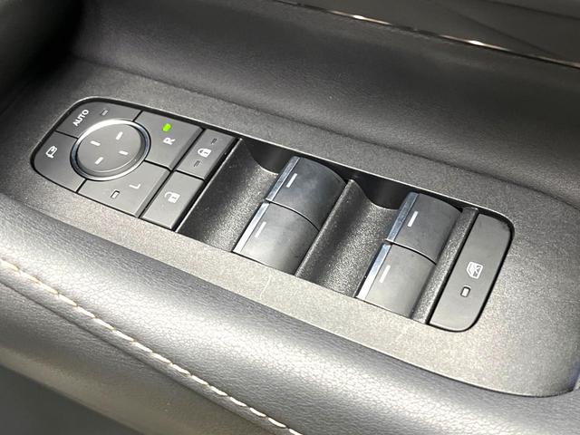 アルファードハイブリッド Ｚ　禁煙車　ガラスルーフ　両側電動スライドドア　後席モニター　衝突軽減システム　レーダークルーズ　純正１４インチディスプレイオーディオプラス　全周囲カメラ　フルセグ　ドラレコ　ＥＴＣ２．０（54枚目）