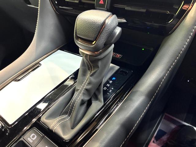 アルファードハイブリッド Ｚ　禁煙車　ガラスルーフ　両側電動スライドドア　後席モニター　衝突軽減システム　レーダークルーズ　純正１４インチディスプレイオーディオプラス　全周囲カメラ　フルセグ　ドラレコ　ＥＴＣ２．０（69枚目）