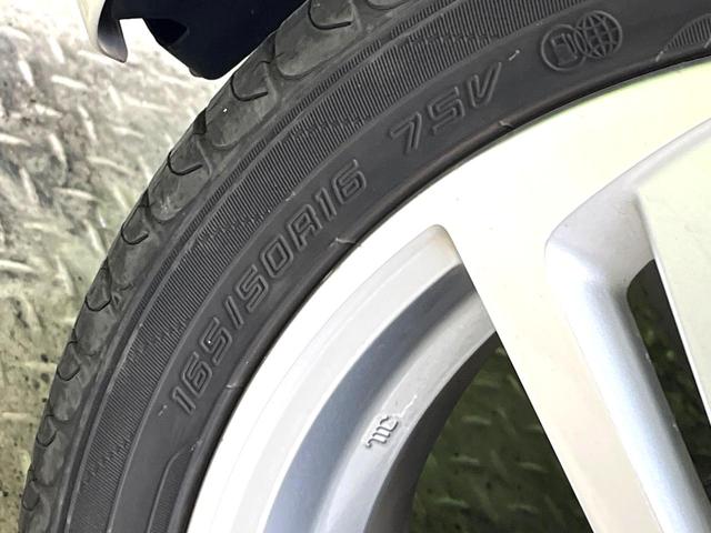 コペン ローブ　ターボ　禁煙車　シートヒーター　ドライブレコーダー　スマートキー　ＬＥＤヘッド　フォグランプ　純正１６インチアルミ　オートエアコン　革巻きステアリング　アイドリングストップ　ＣＤプレイヤー（43枚目）