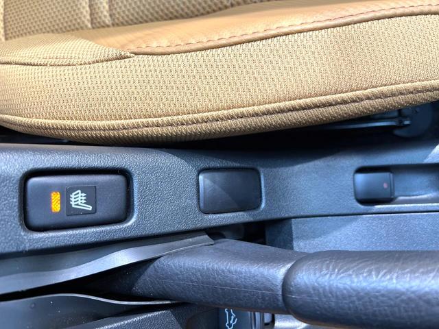 コペン ローブ　ターボ　禁煙車　シートヒーター　ドライブレコーダー　スマートキー　ＬＥＤヘッド　フォグランプ　純正１６インチアルミ　オートエアコン　革巻きステアリング　アイドリングストップ　ＣＤプレイヤー（44枚目）