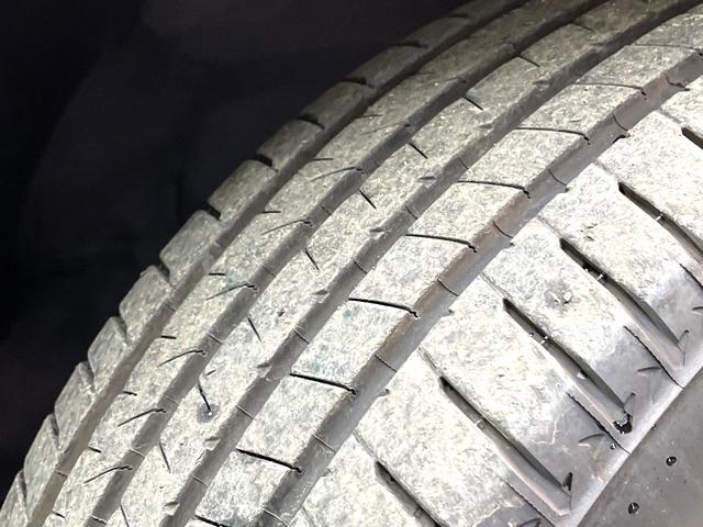 ＲＸ ＲＸ３００　Ｆスポーツ　禁煙車　サンルーフ　純正１２．３ＳＤナビ　全周囲カメラ　衝突被害軽減システム　レーダークルーズ　電動リアゲート　レザーシート　全席シートヒーター　前席シートエアコン　コーナーセンサー　１００Ｖ電源（67枚目）