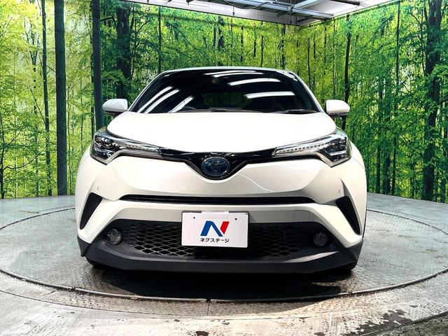 Ｃ－ＨＲ Ｇ　ＬＥＤエディション　禁煙車　純正ＳＤナビ　バックカメラ　衝突被害軽減装置　レーダークルーズ　ハーフレザーシート　パワーシート　コーナーセンサー　ＬＥＤヘッドライト　スマートキー　ＥＴＣビルトイン　Ｂｌｕｅｔｏｏｔｈ再生（14枚目）